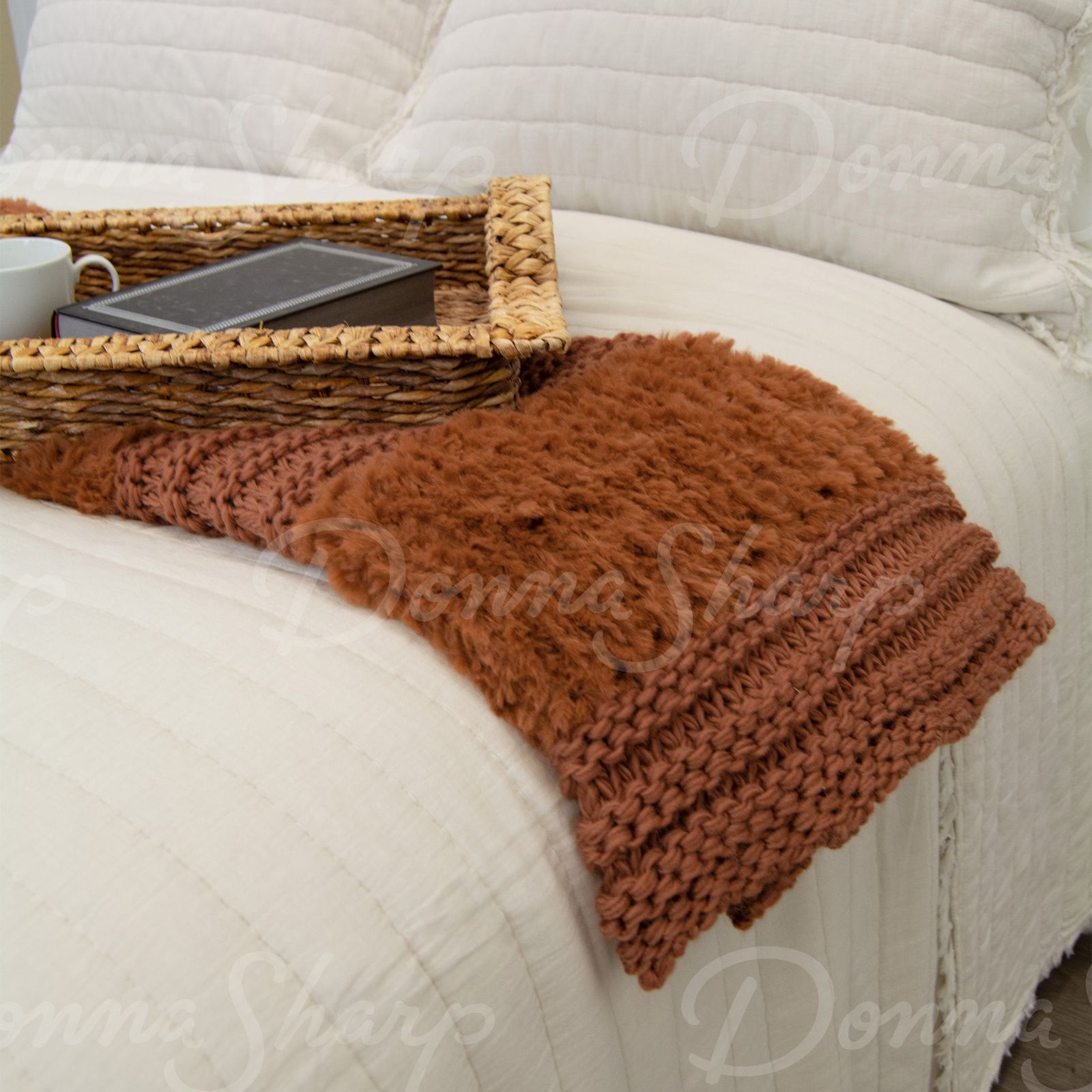 DONNA SHARP Plush Knit Rust Polyester Throw Blanket Y00120 - The Home Depot