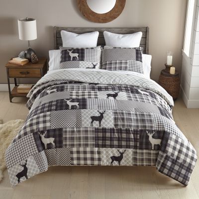 Ridge Point 3-Piece Comforter Set King comes with two coordinating pillowcases. 